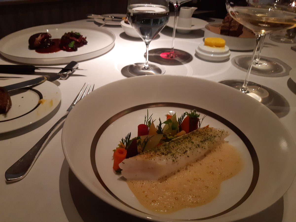 The MICHELIN Guide tweet media