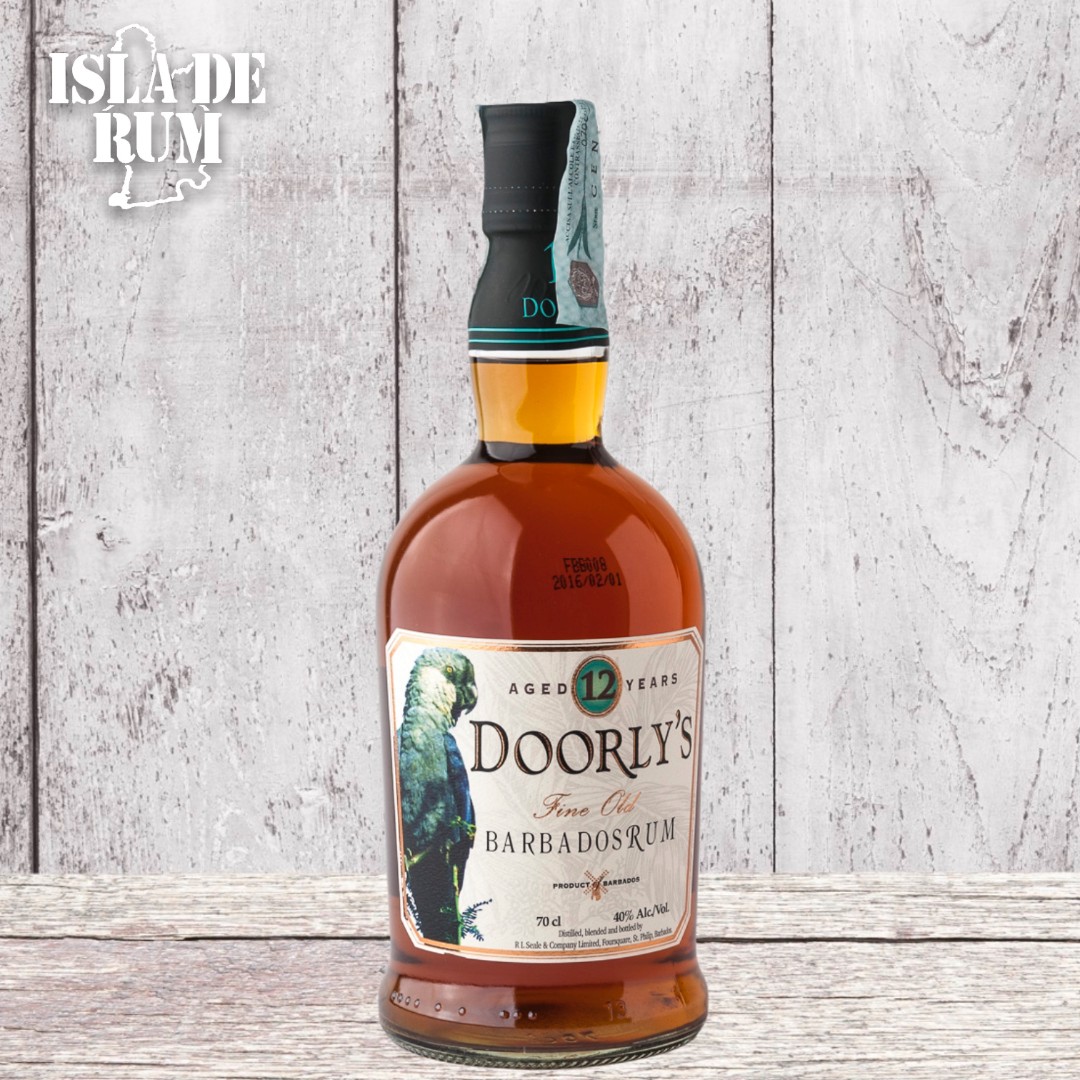 Doorly's 12 years old, #Barbados. Un #rum complesso ed elegante prodotto dalla Foursquare Distillery di Richard Seale, con un invecchiamento minimo di 12 anni. Scopri di più su isladerum, oppure vieni a trovarci a Vignola. isladerum.com/prodotti/rumec…
#isladerum #shop #rum #doorlys