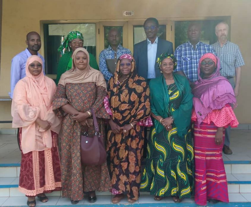 AGRHYMET CCR-AOS (@agrhymetinfos) on Twitter photo Dans le cadre de sa stratégie #genre <a href="/SERVIR_AFRIGIST/">SERVIR West Africa-AFRIGIST</a> organise ce matin un atelier de renforcement de capacités à l’intention du Réseau Femmes Sciences et Technologies du Niger (RFST/N). L’objectif est de les aider à mieux identifier leurs forces et faibles, les opportunités.. Dans le cadre de sa stratégie #genre <a href="/SERVIR_AFRIGIST/">SERVIR West Africa-AFRIGIST</a> organise ce matin un atelier de renforcement de capacités à l’intention du Réseau Femmes Sciences et Technologies du Niger (RFST/N). L’objectif est de les aider à mieux identifier leurs forces et faibles, les opportunités..