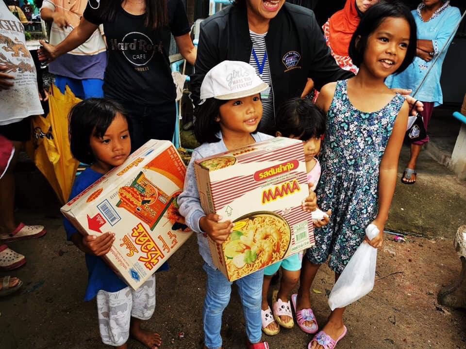 generikb's tweet photo. Today (Monday) 7pm US Eastern I will be doing a fundraising stream to feed starving people in my local community (Southern Phuket, Thailand)

https://t.co/5TKiw6vq0Q

$3USD feeds a family for a WEEK

100% of bits/tips will go directly to buying food. No overhead, no middlemen. 🙏 https://t.co/aEeoXiYGyE