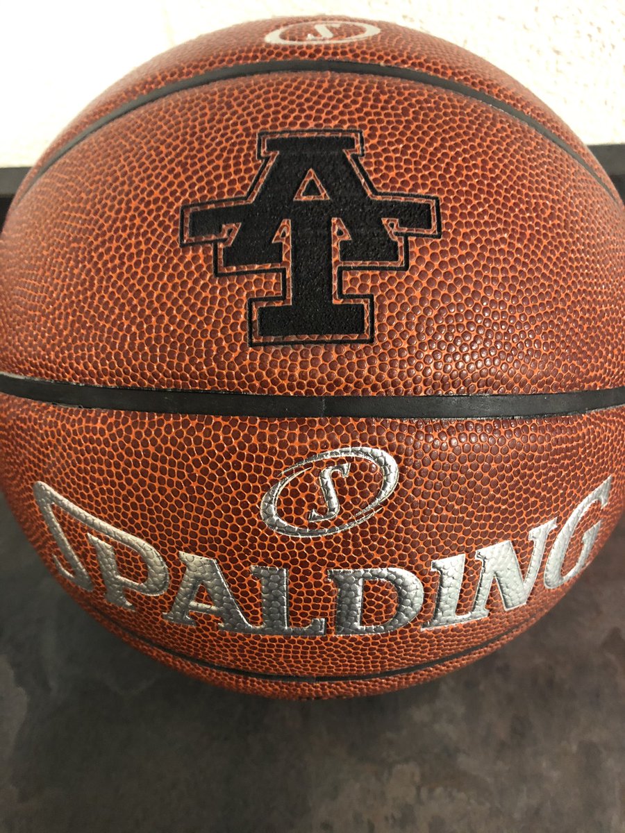 Game Day!  Highland Is coming to town to face the Lady Tigers.  Last warm up session before games begin.  

JV at 5:00
Varsity at 5:45