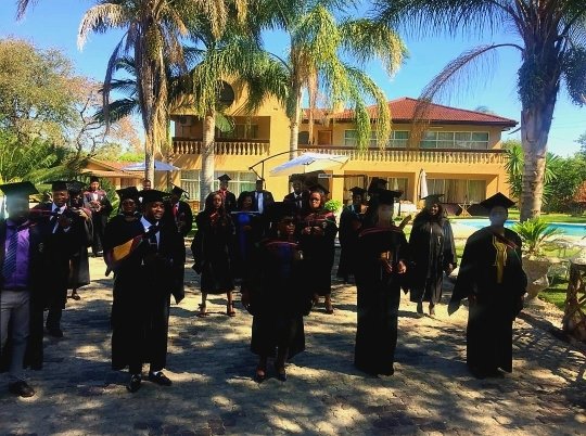 Urbanlife1477's tweet photo. Congratulations to the class of 2020!!
Take pride in howfar you have come and have faith in howfar you can go.
#virtualgraduation2020
#zimgraduates2020 
#urbanlifestyle
#luxuryredefined https://t.co/XAdh2bhegF