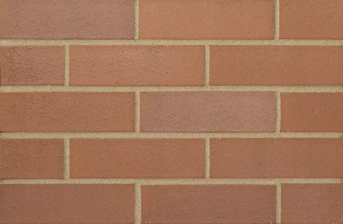 mbhplc's tweet photo. Product Spotlight: Hadley Red Smooth and Wirecut facing #bricks from #Blockleys are both currently ex-stock. Look no further than exceptional products from Blockleys for your next building project with total durability, frost resistance, nil efflorescence and instant kerb appeal. https://t.co/5iKKzJAerj