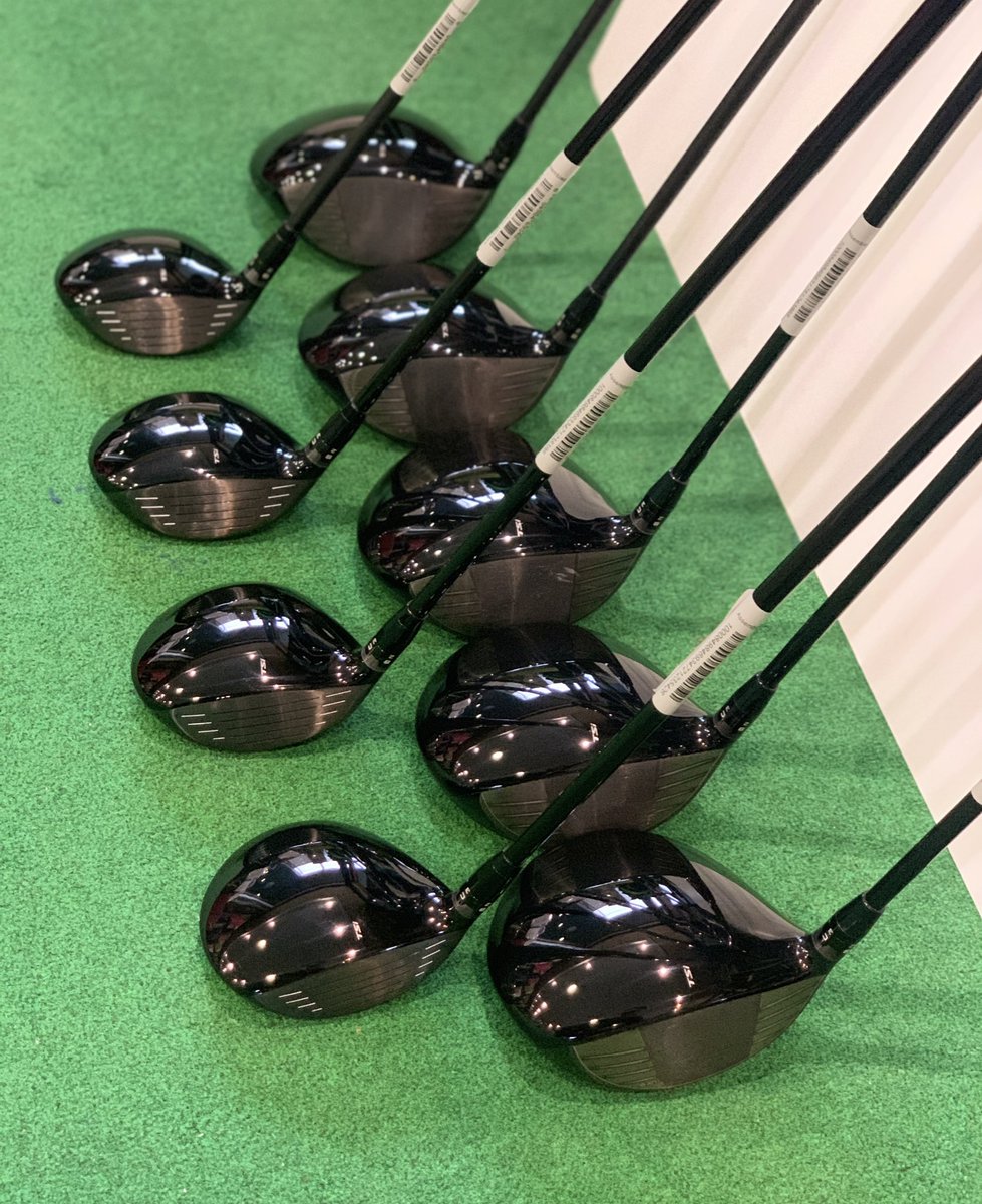 The all new Titleist TSi metals are now in stock for custom fitting at <a href="/BelvoirParkGolf/">Belvoir Park GC</a> using @TrackManGolf technology. Look superb. <a href="/TitleistEurope/">Titleist Europe</a> <a href="/Titleist/">Titleist</a> ⛳️ 
#golf #custom #fitting #belfast #titleist #TSi #trackman