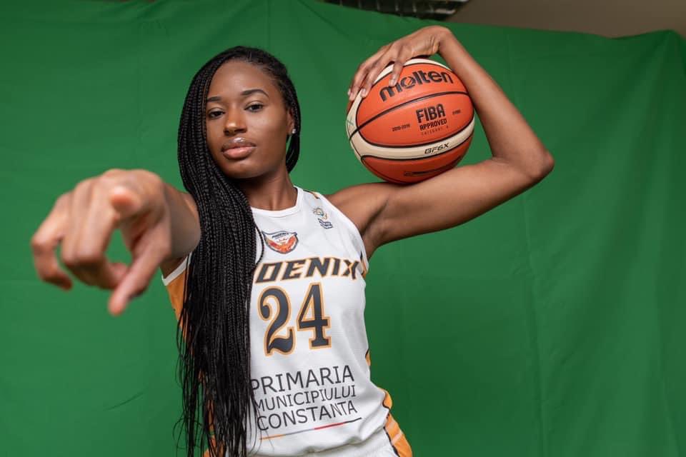 BethK82's tweet photo. @BostonSchools  and @NMHS_TITANS  alumni Denia Davis-Stuart playing professional basketball!!! So proud of her proud of my former AP Bio student ❤️❤️ https://t.co/bhMD8Qvcny