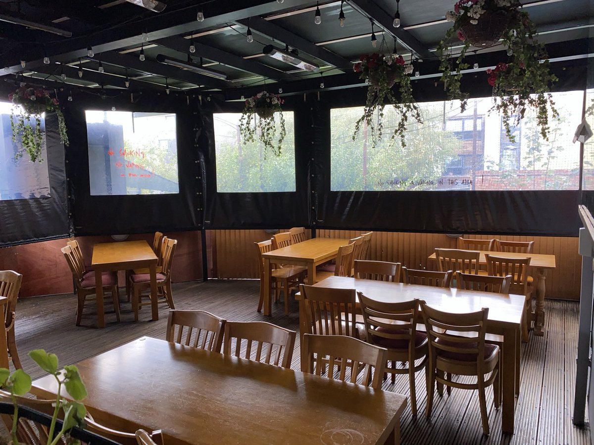 railwaybarnet's tweet photo. ππ Book now to join us on our last few days before lockdown ππ
#drinks #sports #food #goodatmosphere #outdoorseating #outdoorscreens #heatedgarden #localpub #lockdown2020
Book your table on βοΈ 07985212496 βοΈ https://t.co/NoScAYnLPq