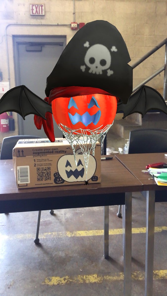 CPACTC's tweet photo. Our Logistics program @CPAVTS had some fun last week trying out these jack-o-lantern boxes and seeing what they unleashed! #cpavtsstudents #halloweentreat #packagefun #logisticsprogram #warehousemanagementfun #hybridschedule #logue #october2020 https://t.co/2Zcx5QN60U