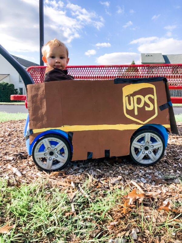 maxinediane's tweet photo. @UPS  @TheEllenShow https://t.co/AFqkghEllL