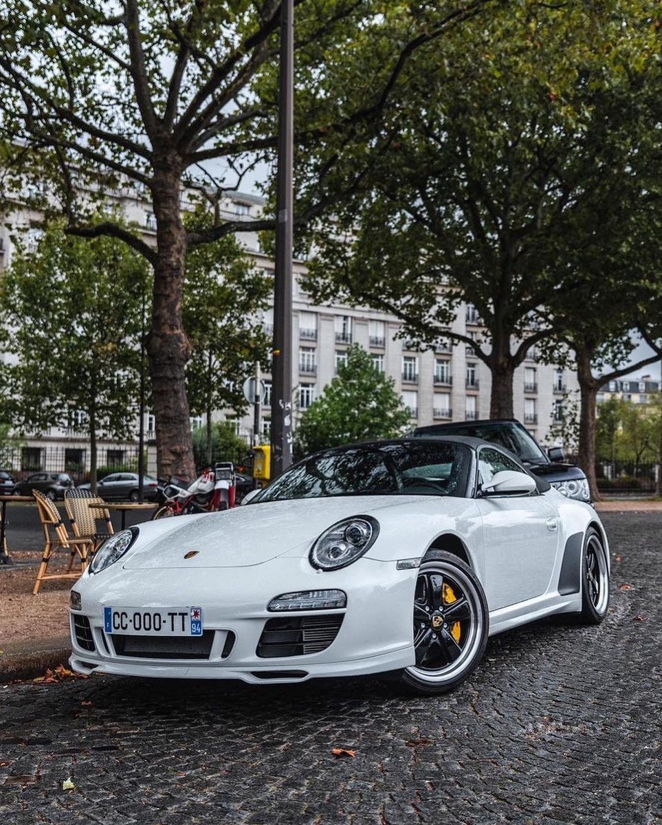 Porsche911UK's tweet photo. The rare #997Speedster
Via IG @artemi_supercars 💯 https://t.co/XEVfnfAZco