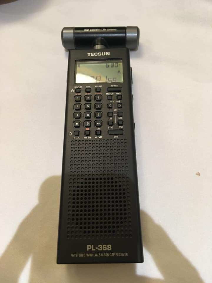 sonet_21's tweet photo. ラジオ沖縄とか 遠距離中波を狙う方に、チョット気になるラジオ
TECSUN PL-368 Prototype
上部の短いバーアンテナを取り外して中波外部アンテナ接続可能
TECSUNのAN-200小型ループアンテナが良いかな。
#はんだ864
#遠距離受信
#中波DX
#ラジオ
#PL368
https://t.co/5c7PK2rxW3 https://t.co/jTGZc3R4qw