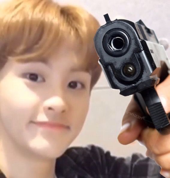 NCT & WayV memes. A thread ctto 