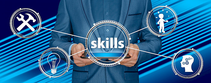 dgt_switzerland's tweet photo. Digital skills as the key to success 🏅 🖥
Listen to expert panelists Patrick Warnking, Country Director Google Switzerland, Evelyn Leu, Lead Education Projects ACH Google & Selim Akyol, CEO eMarket.
now live:
👉 https://t.co/LzAvcaehDZ
#SwissDigitalDays https://t.co/GTJTDD4gSu