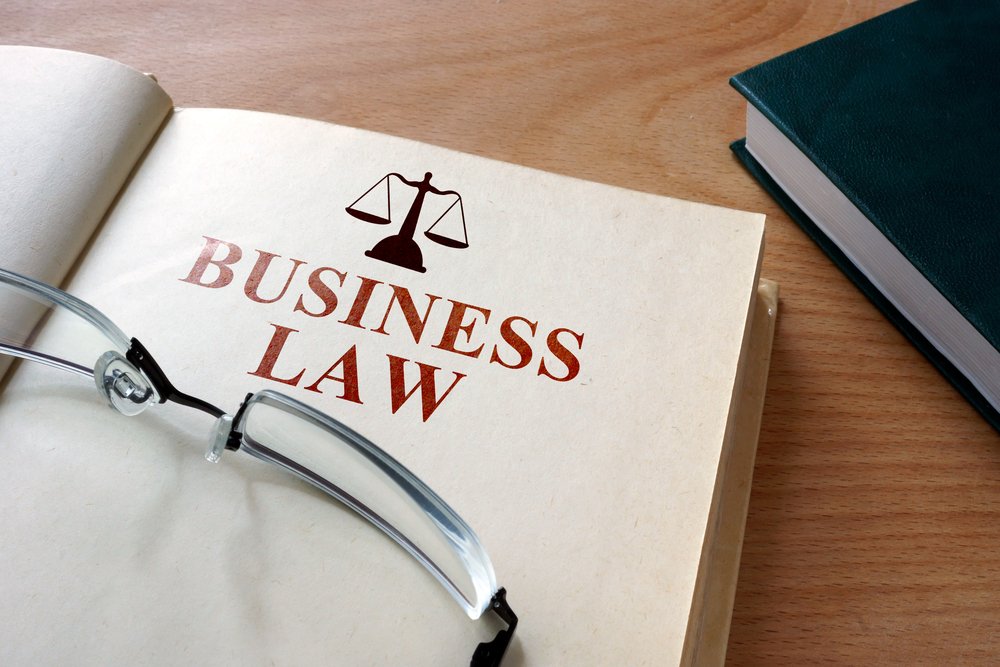 barnwellwhaley's tweet photo. Whether you run a sole proprietorship, partnership, LLC, or multi-national corporation, Barnwell Whaley has experience in assisting clients. We have an experienced and knowledgeable staff that collaborates to bring you the greatest amount of value possible. #lawyers #charlestonsc https://t.co/RVw1bxp5p8