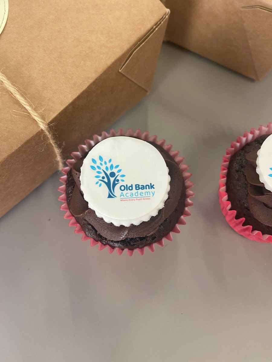OldBankAcademy's tweet photo. All staff are working hard on their training today 💻. Thank you for the 'brain food' @GMCaterers - how cool are these cupcakes! #growingthroughlearning https://t.co/oavb6r12U6