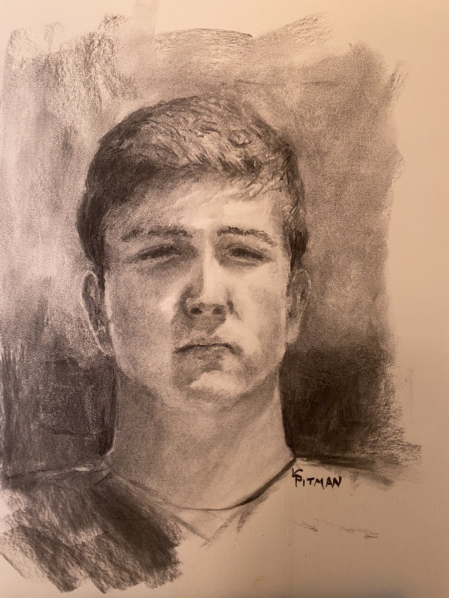 Working on some #charcoalportrait #vinecharcoal #charcoalsketch #sketchbook #sketching #portraits #ArtistOnTwitter