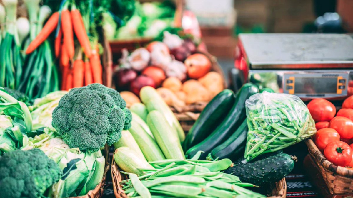 thefacces's tweet photo. Did you know our Fresh Food Farm Festival takes place every 2nd and 4th Wednesday of the month?
We look to bring a variety of vegetables and fruits to your car so that you and your family can enjoy healthy culinary meals. We hope to see you at the next one | #culinaryequality https://t.co/Fvrn8EIoGf