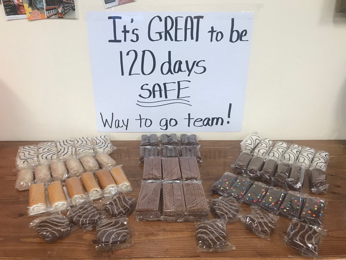 Celebrating 120 days safe!!! We to go team!!! Time to enjoy some Little Debbie snack cakes!!! #YourOrangeParkHD <a href="/mmAnderson919/">みゆ＠ビジネス</a> <a href="/StacyLBro/">Stacy Brown</a> @Jonatha05790276 <a href="/Timdunn816/">Tim Dunn</a> <a href="/M5Lorie/">Lorie M</a> <a href="/SarahFarrellTHD/">Sarah Farrell</a>