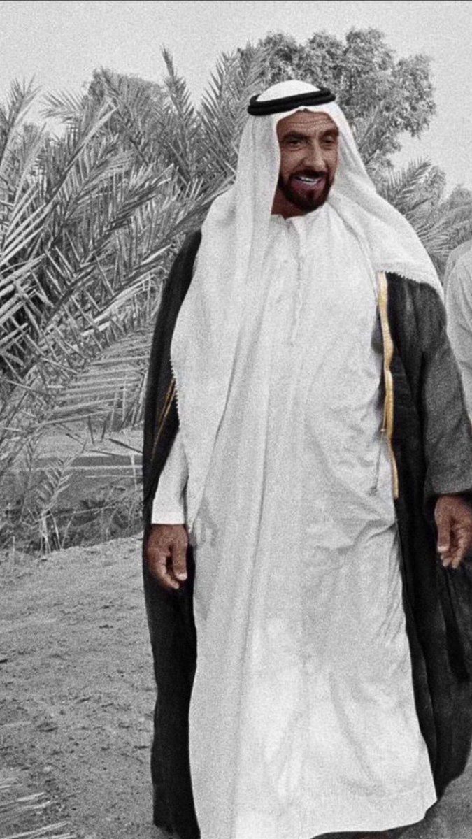 رحـمْـك الله زايــد بـو خلـيـفه
عَـسى مَـأواك جَنّـاتَ النِـعـيمِ
وشربك كُوثَـر وصافـي نَهـرها
ولك الفردوس سكنٍ مستديمِ
ٰ
#khkxd 
#ذكرى_وفاة_الشيخ_زايد