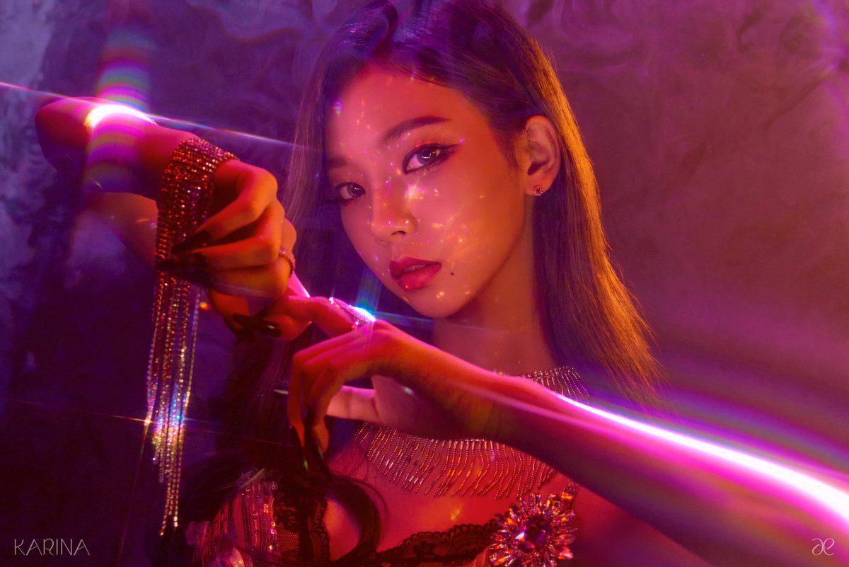 When talent meets confidence, a prodigy is born. Vocal, rap, dance, she just nailed it all. And whenever she made a move, things became noisy, like the wind blowing over a reed field,

𝗞𝗔𝗥𝗜𝗡𝗔. The second member of aespa, has been unlocked.