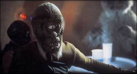  #TheMandalorian  Gor Koresh is an Abyssin, a species introduced in the very first movie.The original one was a little more frightening 