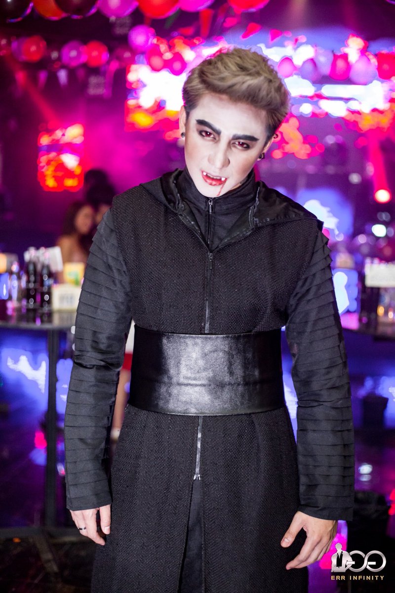 errinfinity's tweet image. เก็บตกงาน halloween 🎃 ที่เอออินฟินิตี้ ..
อยากรู้มั้ย ว่าหนุ่มๆของเรา ตอนไม่เป็นผีจะหล่อแค่ไหน?
มาได้ที่ร้านครับ จองโต๊ะได้ทุกคืนน้าา

✅Inbox: m.me/ERR.INFINITY.L…
✅Line : lin.ee/ZJ5cbo5
หรือ @errinfinity (มี @ข้างหน้า)