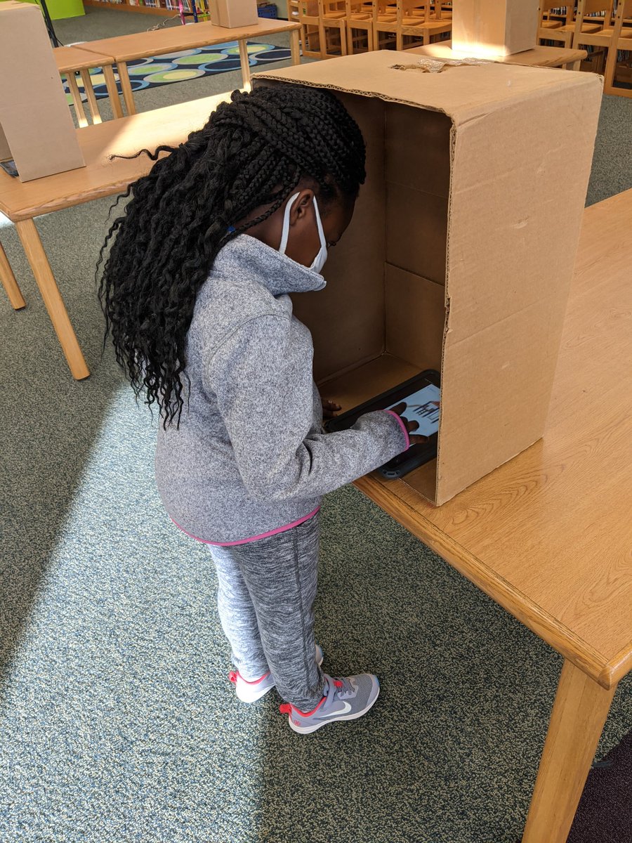 MrsPageTurner's tweet photo. The polls are open @NewTownES ! #kidsvoting #Elections2020 #kidfriendlyballot https://t.co/ENCV0UrFk4
