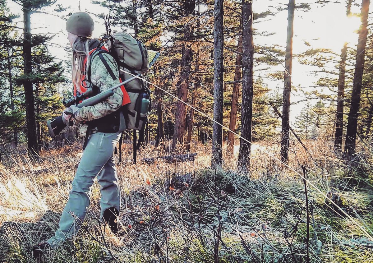 HuntFiber's tweet image. My legs have declared that today it is time to give them a break. After hiking well over 13,000 feet of elevation in a week they are throwing in the towel. An upper body workout and a regular ol walk will do nicely today. Back to the grind. How's your Monday shaping up?