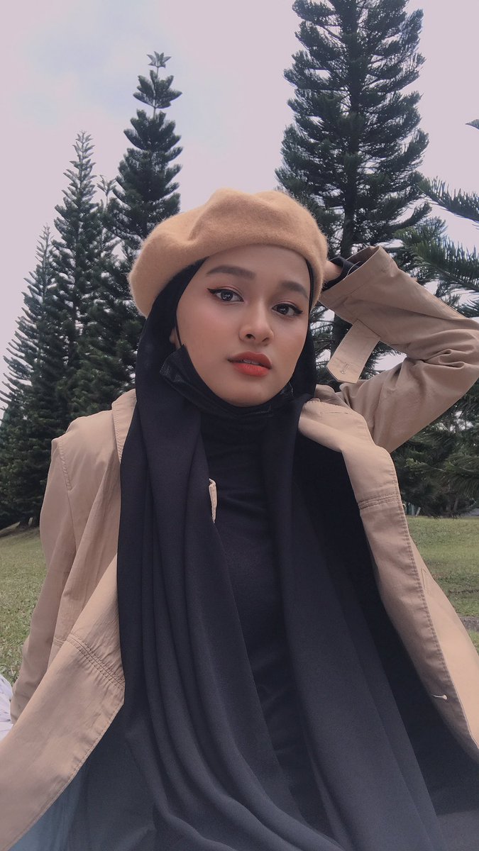 itzmeaisha_'s tweet photo. You came to me , into my heart as something more than just Friends
-Kim Taehyung

#ARMYSelcaDay #ARSD @BTS_twt
 
*Drop ur arsd below and let’s hype each others ! 🙆🏻‍♀️❤️ https://t.co/WhuV2QrjrJ