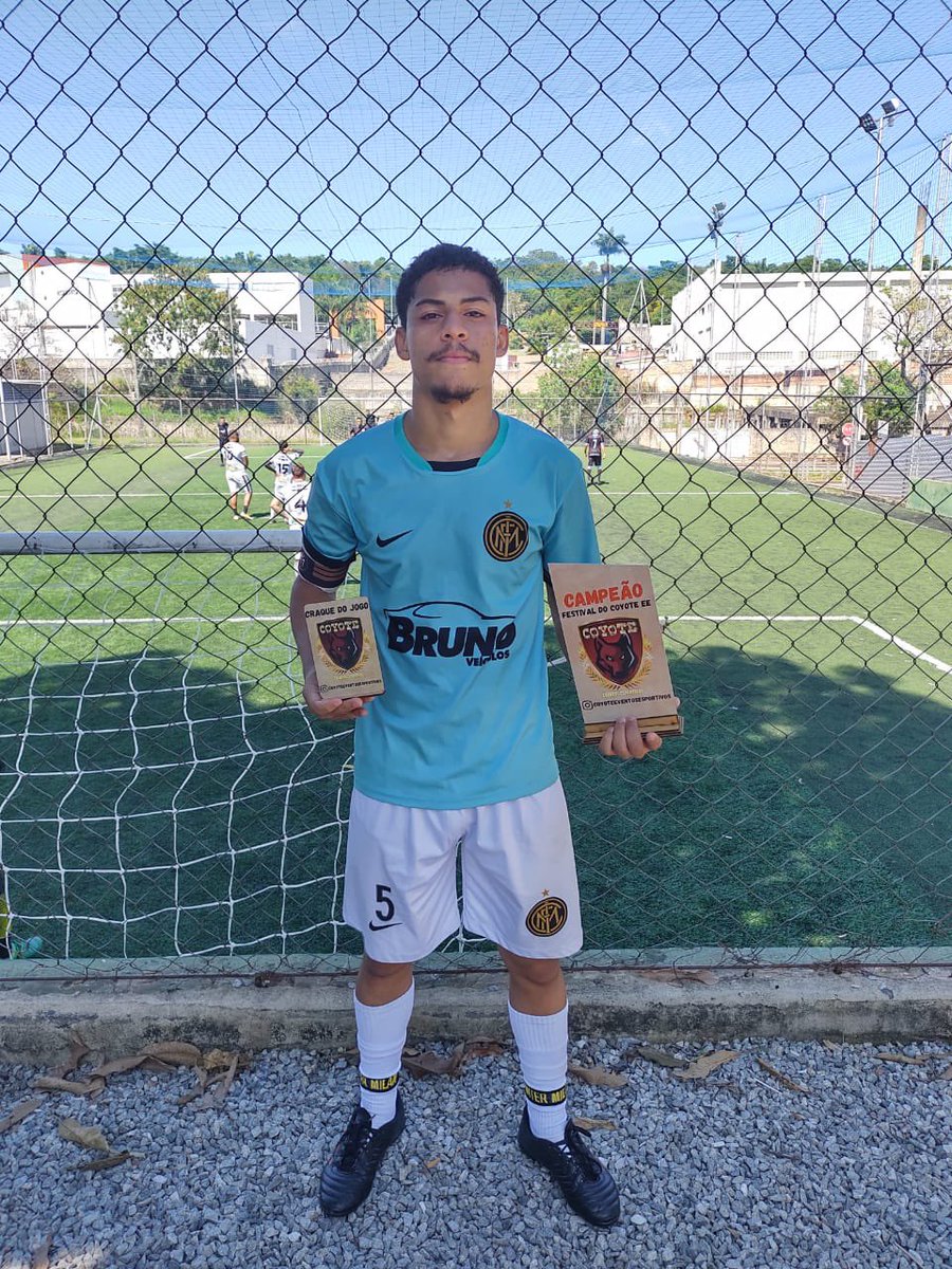 interfut7's tweet image. E DEU INTER! 🙅🏻‍♂️
Vencemos a equipe do Spurs FC pelo placar de 3x2!

Gols:
⚽️⚽️ Carlin
⚽️ Leandro

Parabéns, time! #ÉOInter 🥇🏆