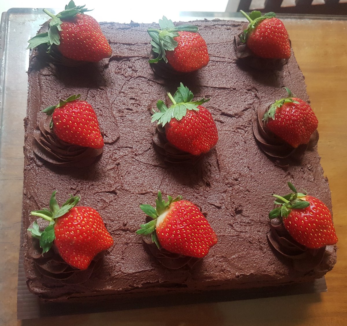 Alika_Kue's tweet photo. Triple chocolate cake https://t.co/0DOXMScivM