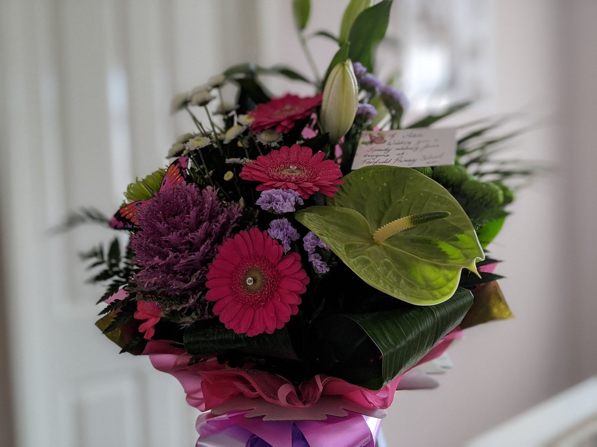 Thank you <a href="/FairfieldPrimSc/">Fairfield Primary</a> for the lovely flowers for <a href="/AdeleBusow/">Adele Busow</a>, it brought a big smile to her face