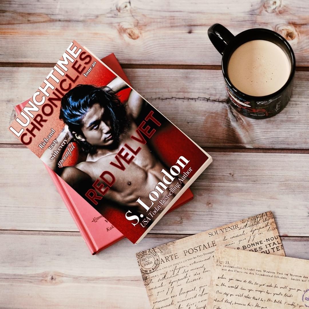 SonjaB03660875's tweet photo. Good morning! Red Velvet for breakfast, baby! It's LIVE! Start reading: https://t.co/Vg15ELS10C
#LunchtimeChronicles #MessyMandy #BWWM https://t.co/473rMH2mPW
