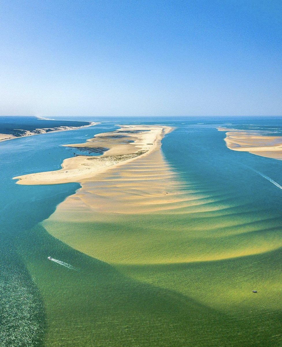 Earthpix tweet media