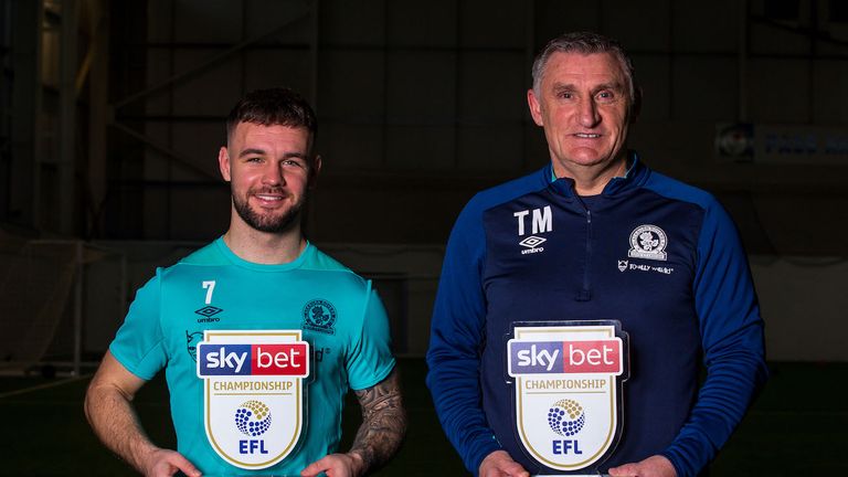 Armstrong ise Mowbray'in kendisi için önemini şu şekilde ifade ediyordu: "Mowbray'i, Coventry ve Blackburn'deki kiralık dönemlerimden tanıyordum. Benim için kolay bir karardı. Birlikte ilerliyoruz ve onun yönetimi altında oynamaktan zevk alıyorum." #EFLYıldızları