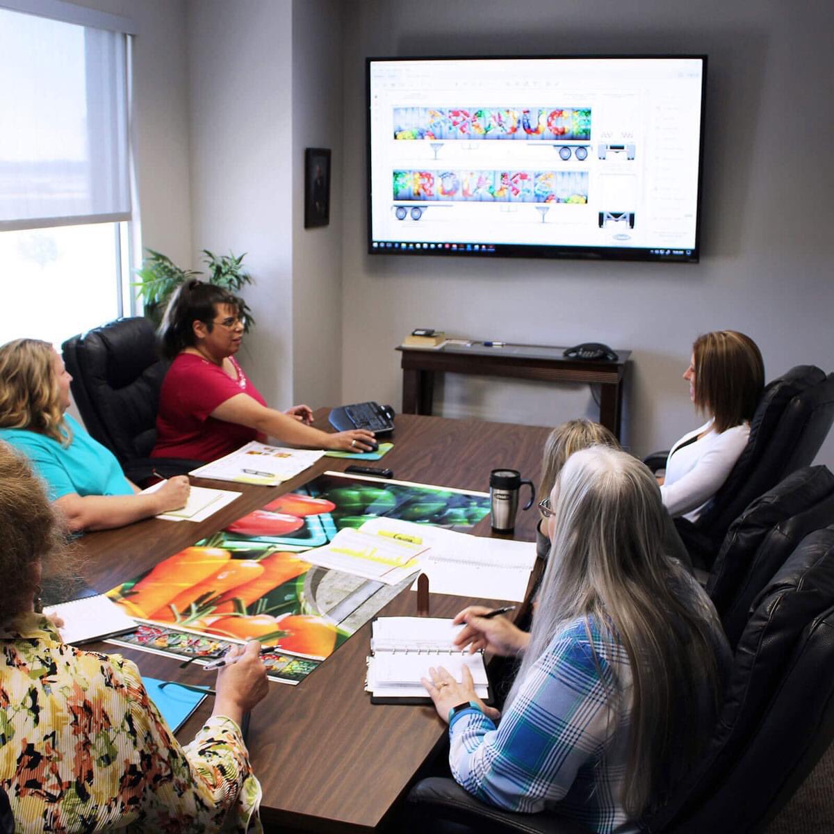 Your Installation Coordinator will orchestrate installations across the nation based on your timeline and vehicle availability: minimizing downtime for your fleet and saving you time and money. #installgraphics #fleetgraphics #fleetbranding #lowencolorgraphics #vinylgraphics