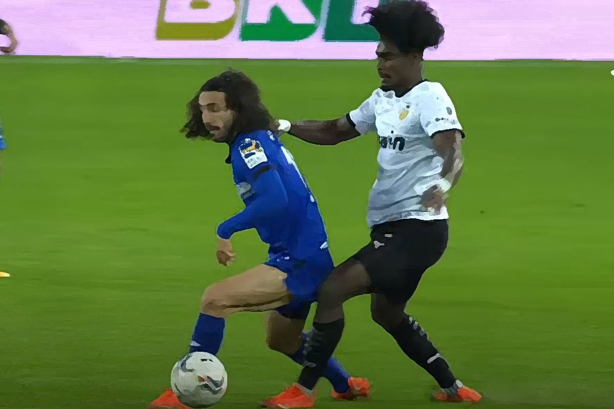 Reparto de puntos entre Valencia y Getafe en un final de locura, 2-2 getafediario.es/noticias-depor…