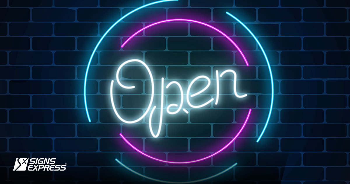 Signs Express Hudds tweet media