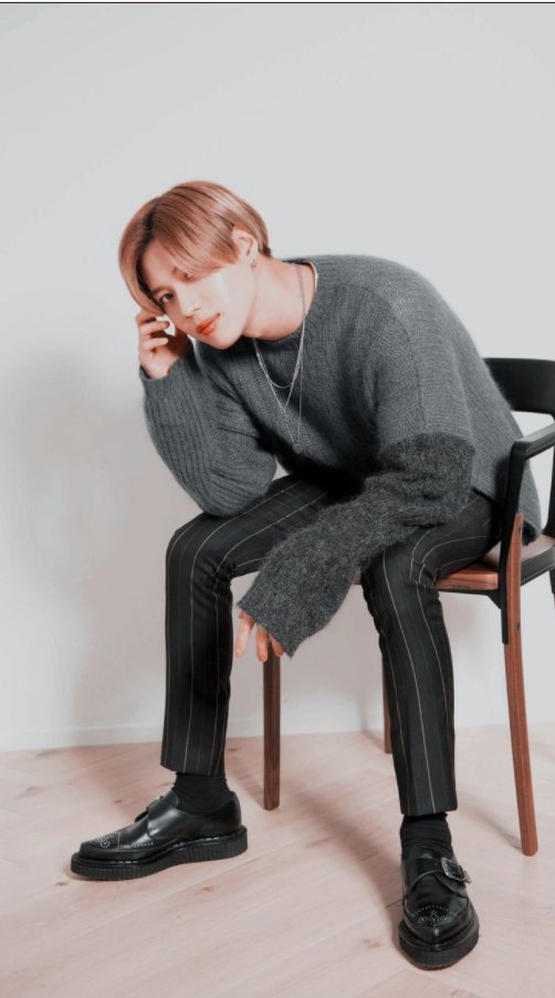 𝒲𝓊𝓍𝒾𝒶𝓃 𝒜𝒹𝓊𝓁𝓀𝒾𝓉𝓉𝒾𝓅𝑜𝓇𝓃
𝟤𝟧 𝒶𝓃𝑜𝓈
𝐻𝓊𝓂𝒶𝓃𝑜
𝒞𝒶𝓃𝓉𝑜𝓇 𝑒 𝒟𝒶𝓃ç𝒶𝓇𝒾𝓃𝑜
@wuxiankittiporn