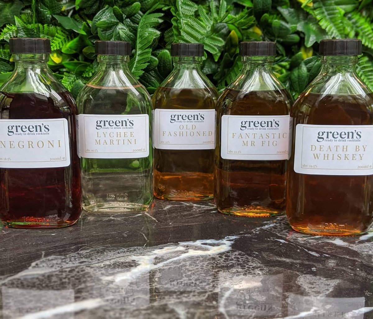 So many of you asked for it, so here's our guide to Solihull's independents offering take-away + collection during lockdown: independent-birmingham.co.uk/blog/solihulls…

Please RT &amp; share this far and wide to help as many businesses as possible. To get added email: hello@independent-birmingham.co.uk