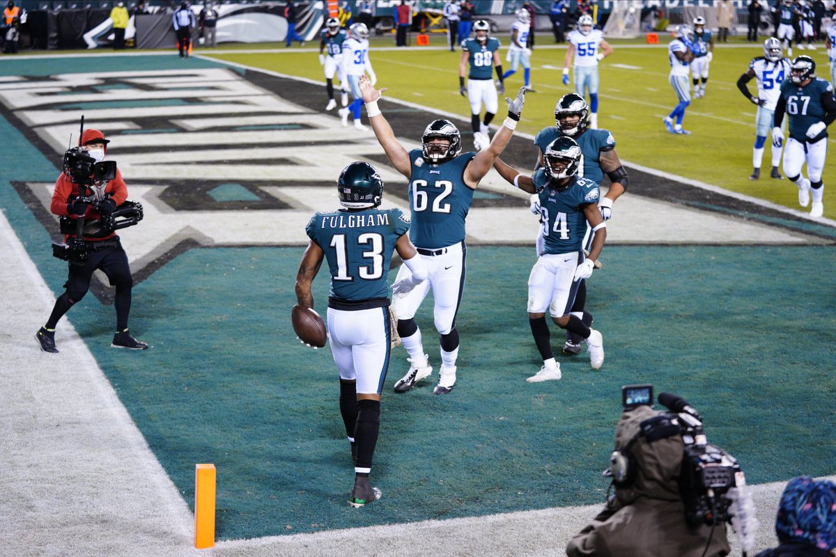john_gonoude's tweet photo. Most Receiving Yards (@NFL Players Since Week 4)

435 - Travis Fulgham (4 TD)
430 - George Kittle (2 TD)
413 - Tee Higgins (1 TD)
410 - Robby Anderson (0 TD)
407 - Stefon Diggs (1 TD)

#FlyEaglesFly https://t.co/fpE0fGIDuu