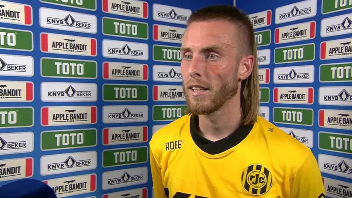 You win the semi-final vs. Ajax. At home, you get a 2-1 win, where you get a brace. What’s your comment?