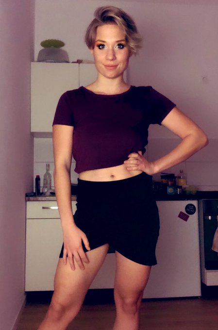 TW Pornstars - Gabi Gold. Pictures and videos from Twitter.