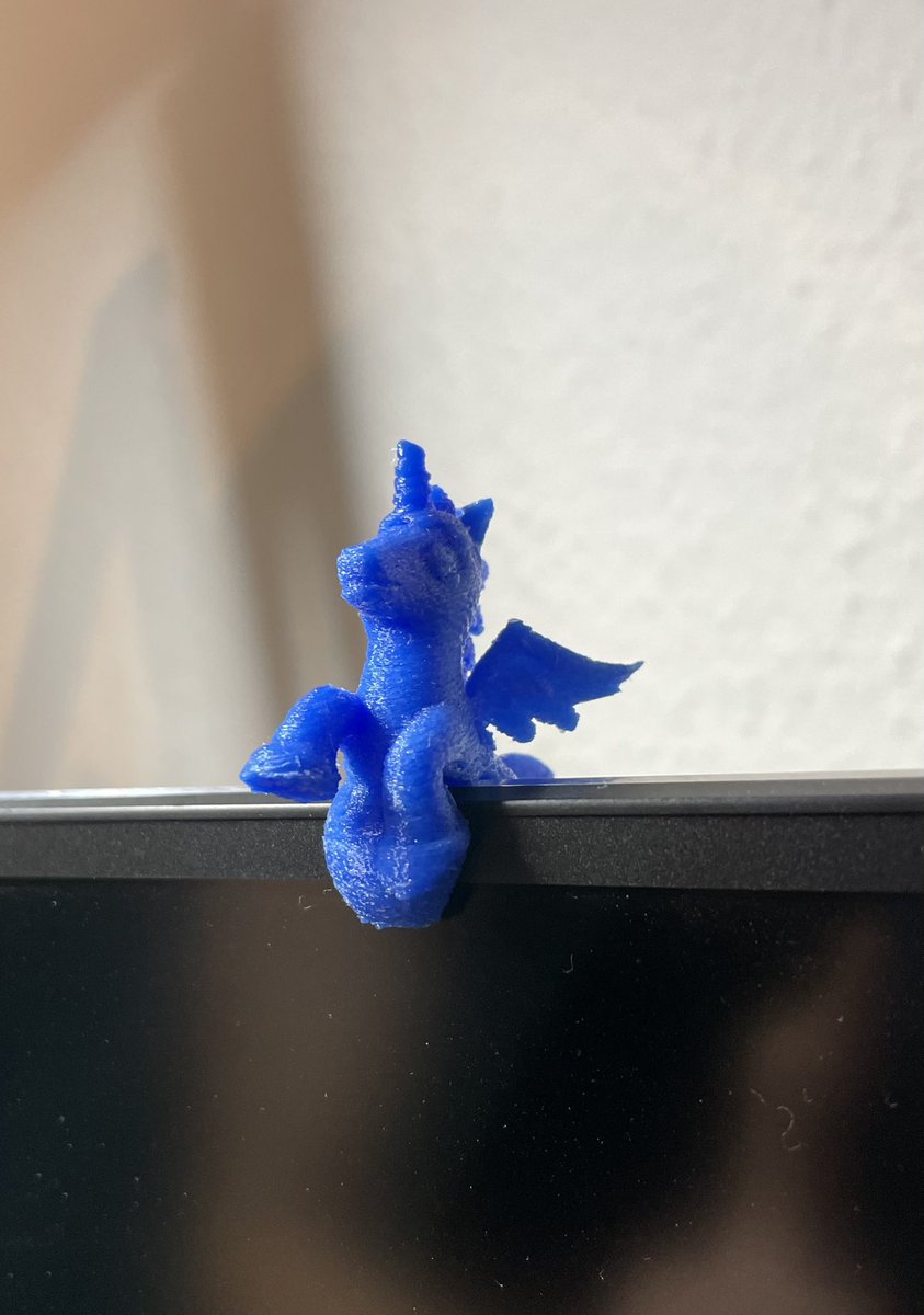 _Yaybird_'s tweet photo. The Laptop cam is now protected by the sec-unicorn. Because security can be cute!
#infosec #unicorn https://t.co/nLQ7g0vZqD