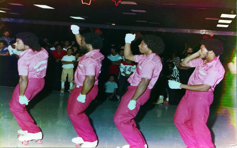 DeMarcoSmith's tweet photo. WORLD ON WHEELS. SCOOBY BROTHERS, POPULAR SKATE DANCE GROUP. OPENING NIGHT. 10/31/1981. https://t.co/Hb82W9q0IT