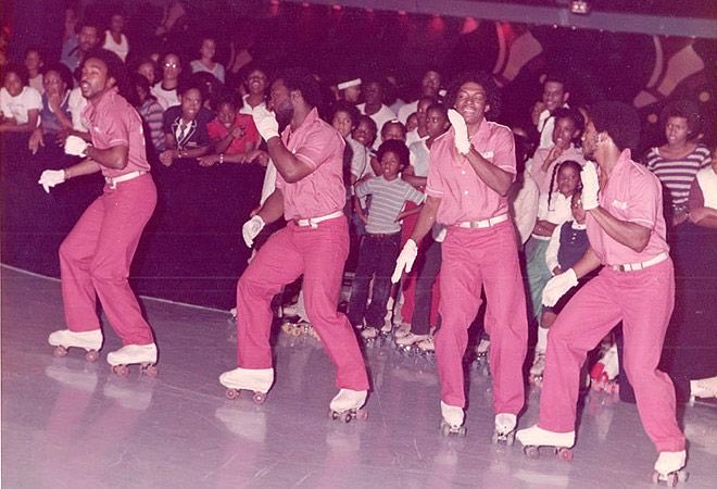 DeMarcoSmith's tweet photo. WORLD ON WHEELS. SCOOBY BROTHERS, POPULAR SKATE DANCE GROUP. OPENING NIGHT. 10/31/1981. https://t.co/Hb82W9q0IT