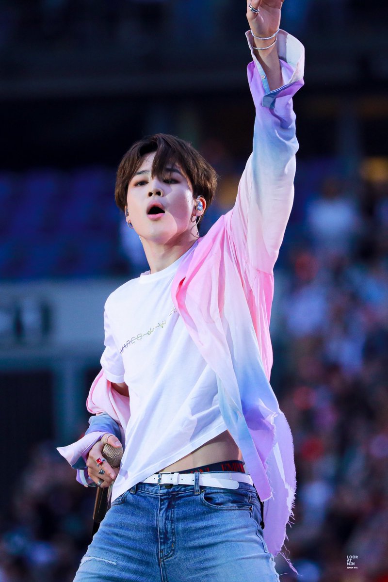 I’m on the floor rn