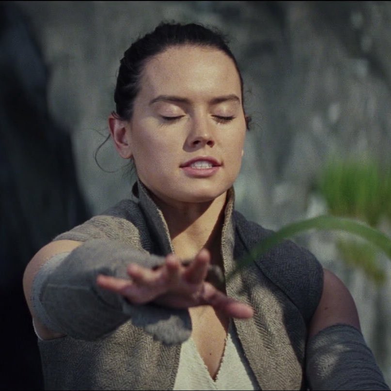rey through the sequel trilogy but it’s only her smile: a thread