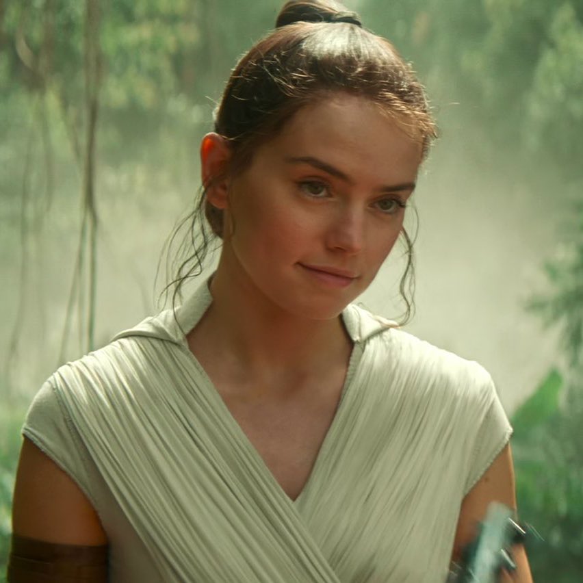 rey through the sequel trilogy but it’s only her smile: a thread