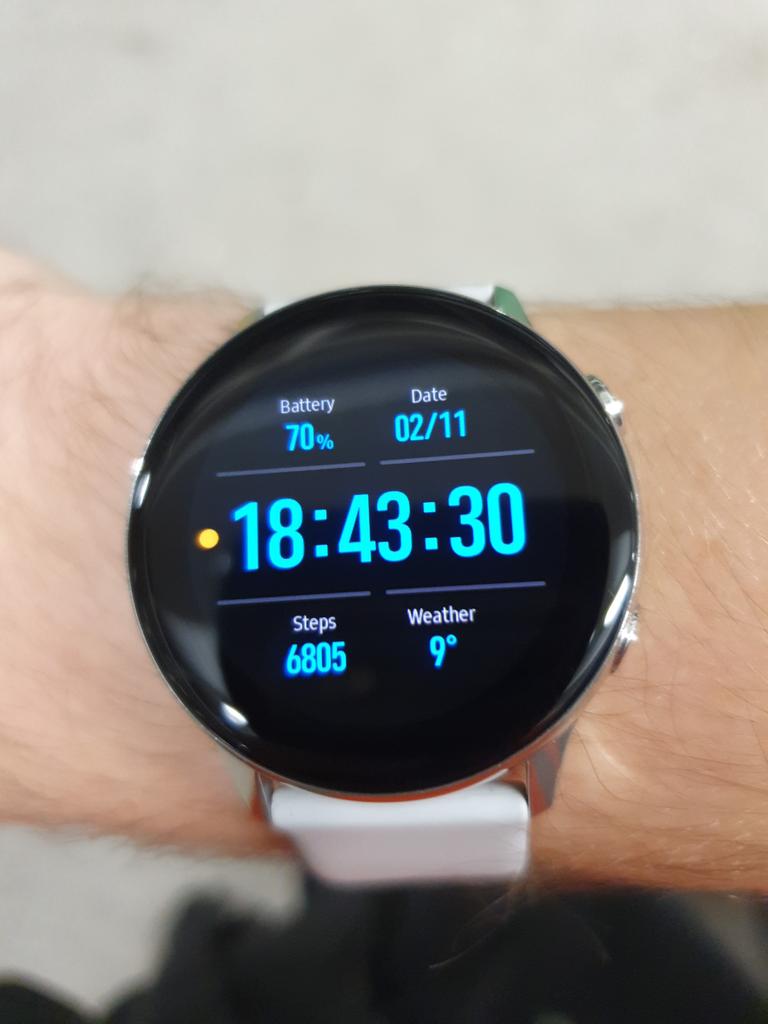 Next we check the time.At most stations, the doors close 30 seconds before departure, to make sure the train leaves on time. &ndash; bei  Horsham Railway Station (HRH)