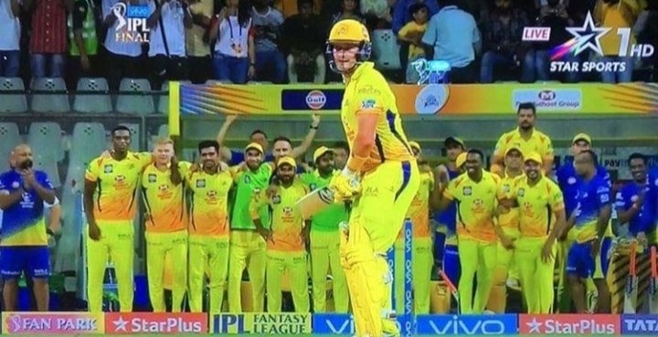 shashank_0301's tweet photo. Moment that still gives us Goosebumps..💛
#ThankYouWatson https://t.co/I4UI0lRxxA